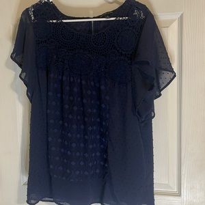 Signature Studio Blouse